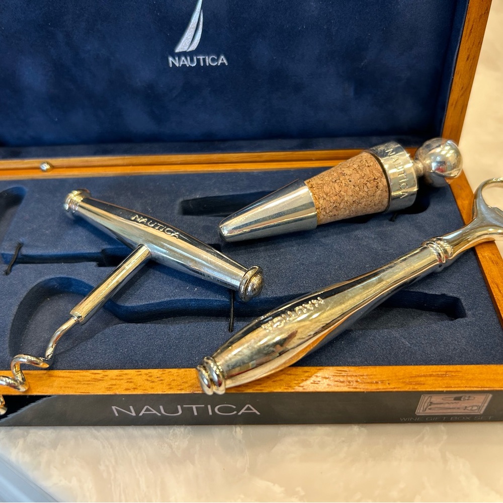 FREE with purchase: Nautica 3-piece set Stainless Steel Wine/Bottle Open… - Picture 3 of 13